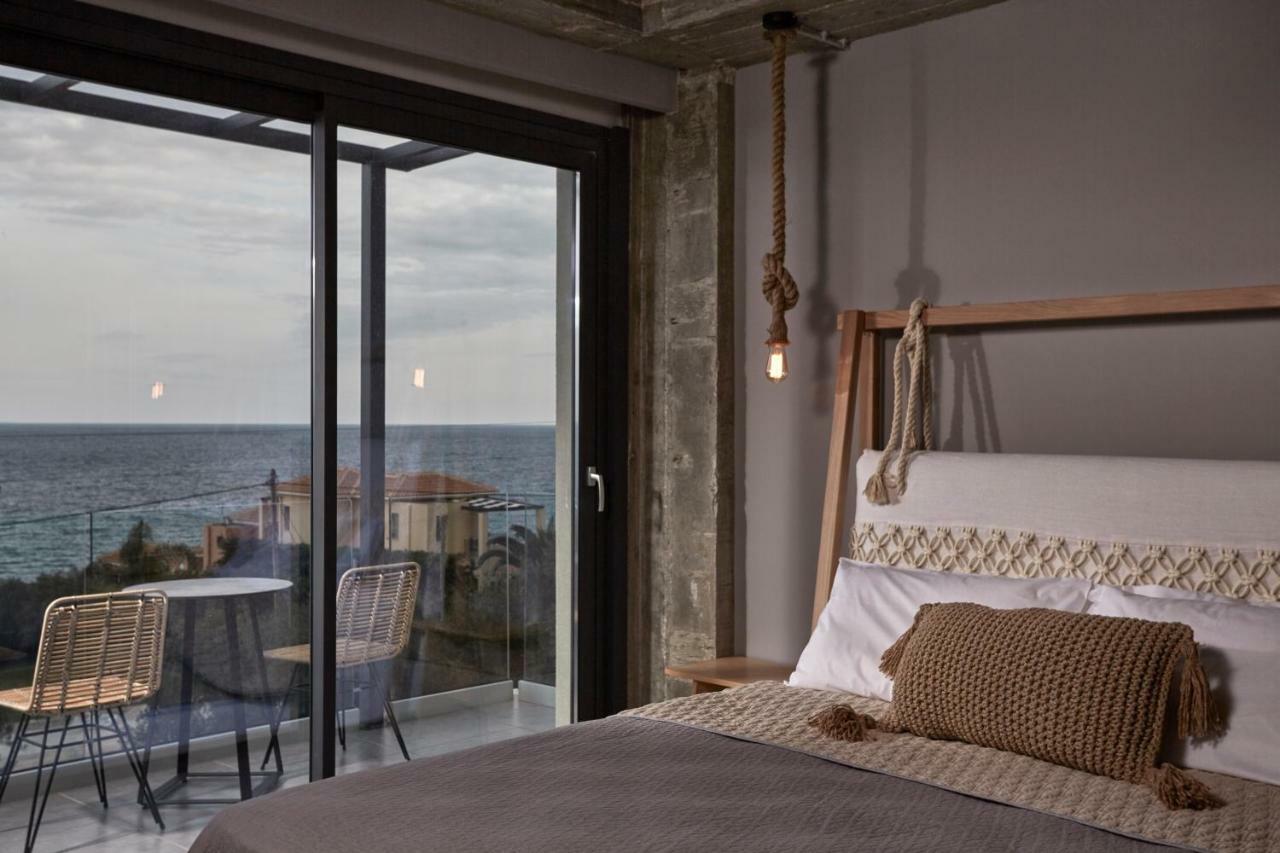 Villa Sea Front Spathion Ngoại thất bức ảnh